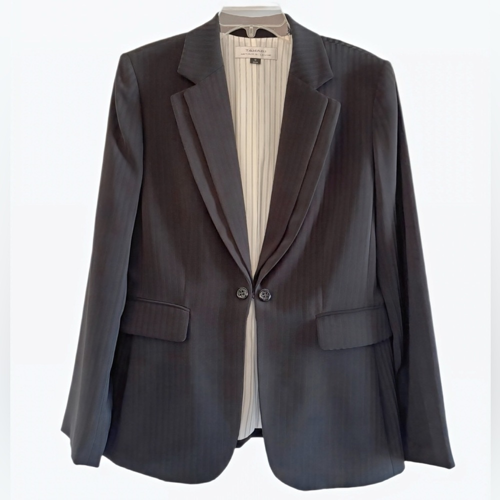 Tahari Black Pinstripe Blazer size 12